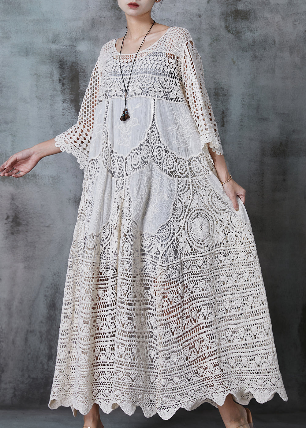 Women’s Long Dress – Oversized Fit – Hollow-Out Lace – Luxury Fabric – Three-Quarter Sleeve