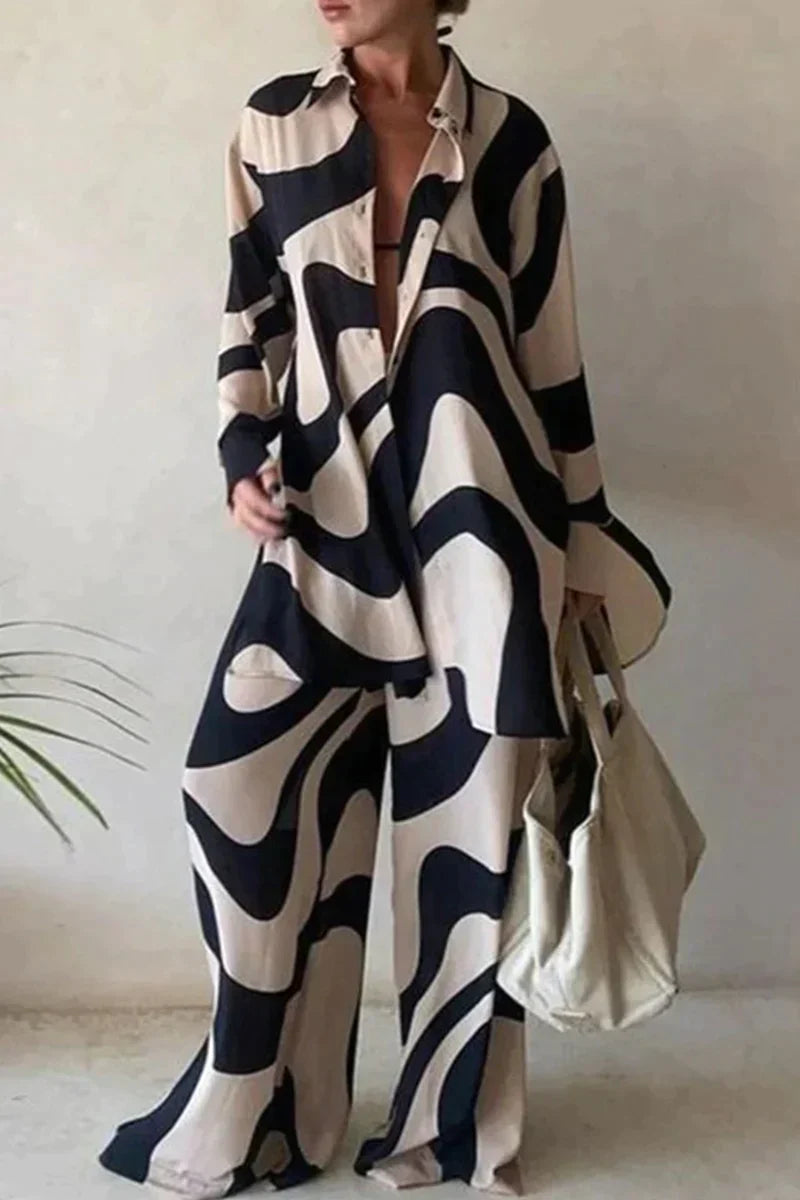 Women's Coordinated Set - Button-Up Shirt & Wide-Leg Pants - Relaxed Fit - Abstract Pattern