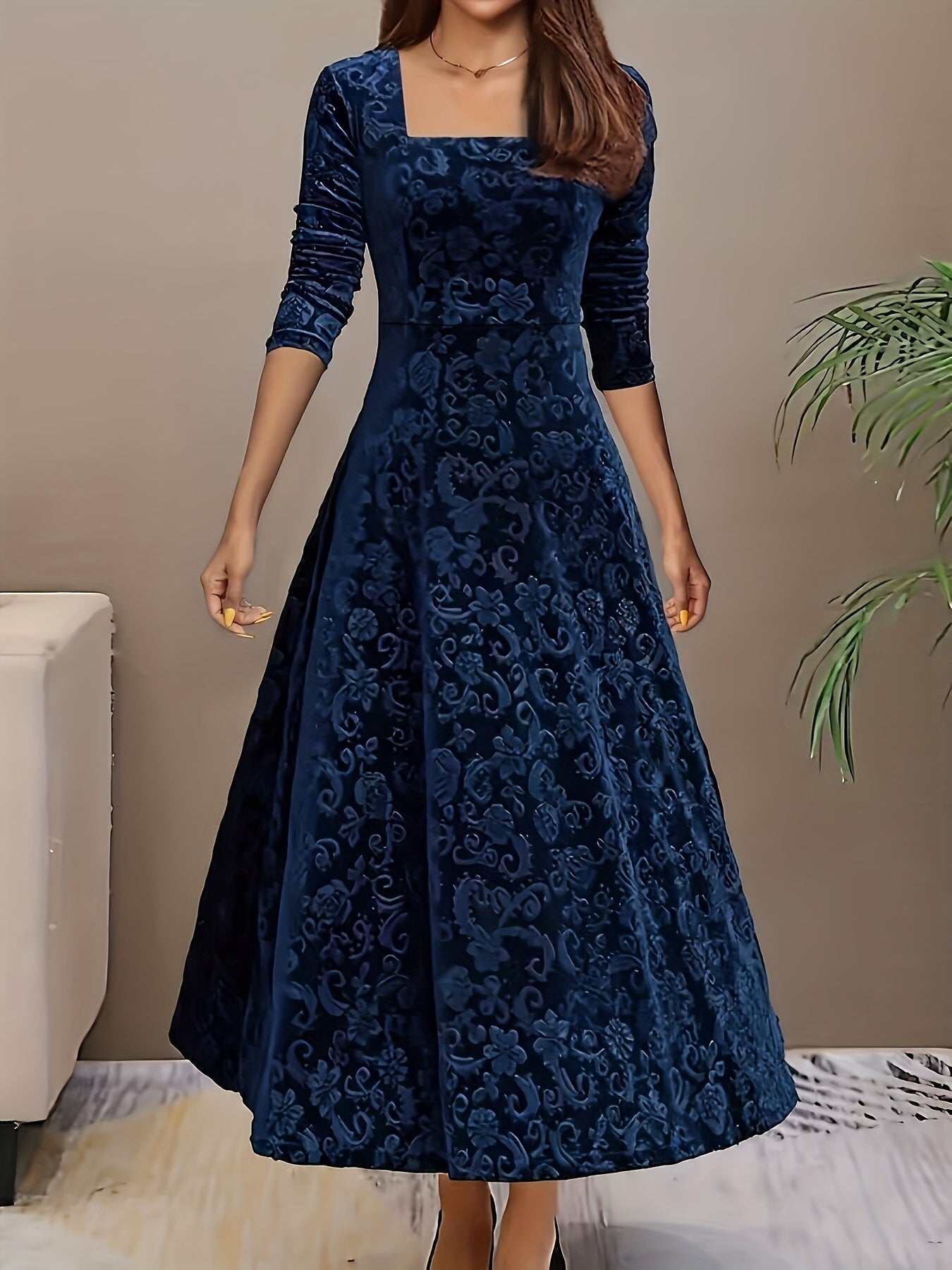 Women's Formal Dress - Square Neck - Floral Pattern - Velvet Elegant Evening Wear