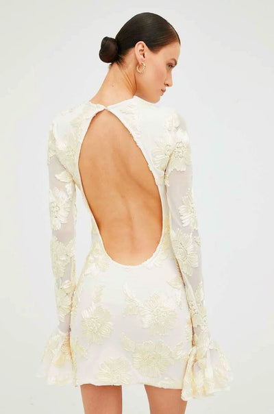 Women’s Mini Dress – Form-Fitting Lace – Floral Embroidery – Open Back – Flared Sleeves