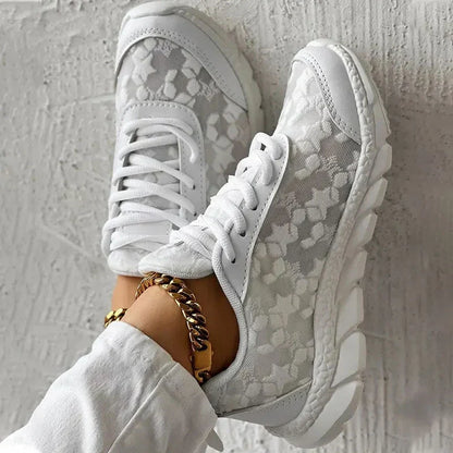 Women’s Sneakers – Breathable Mesh – Cushioned Sole – Lace-Up Low Top – Casual Fit