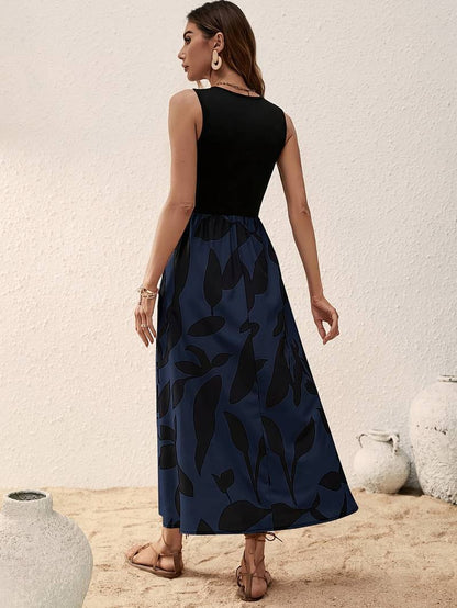 Women's Sleeveless Maxi Dress - Fitted Bodice - Scoop Neck - Flowy A-Line Skirt