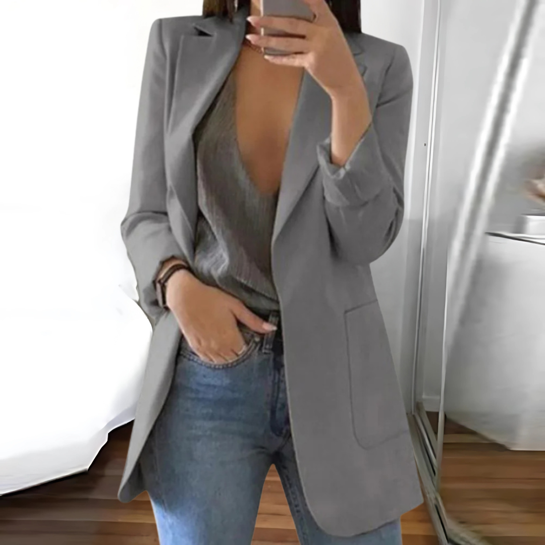 Women’s Blazer – Tailored Fit – Notched Lapel – Single-Breasted – Hip Length Wool Blend