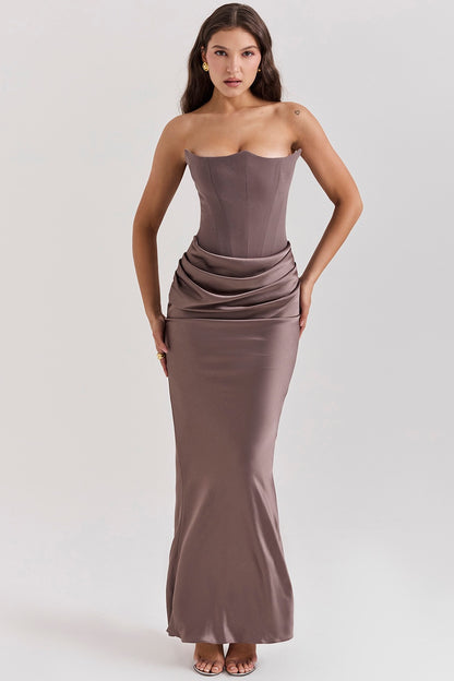Women’s Evening Dress – Strapless Satin – Mermaid Fit – Full Length Formal Gown