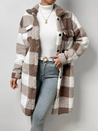 Women's plaid jacket with plush collar and buttons