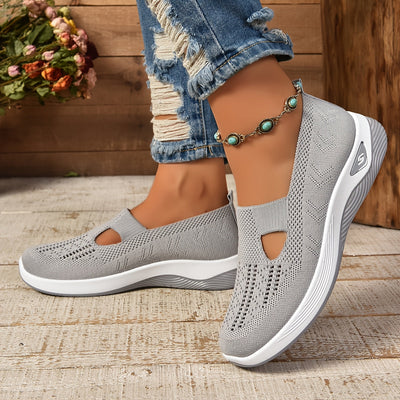 Women’s Slip-On Sneakers – Breathable Knit – Cushioned Sole – Low-Cut Casual Fit