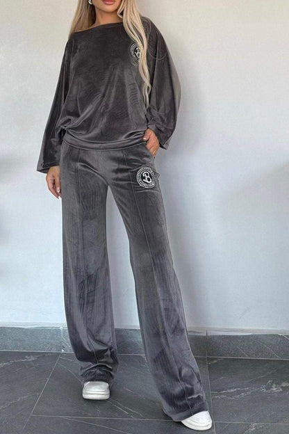 Women's Loungewear Set - Velvety Soft - Oversized Top & Wide-Leg Trousers - Relaxed Fit