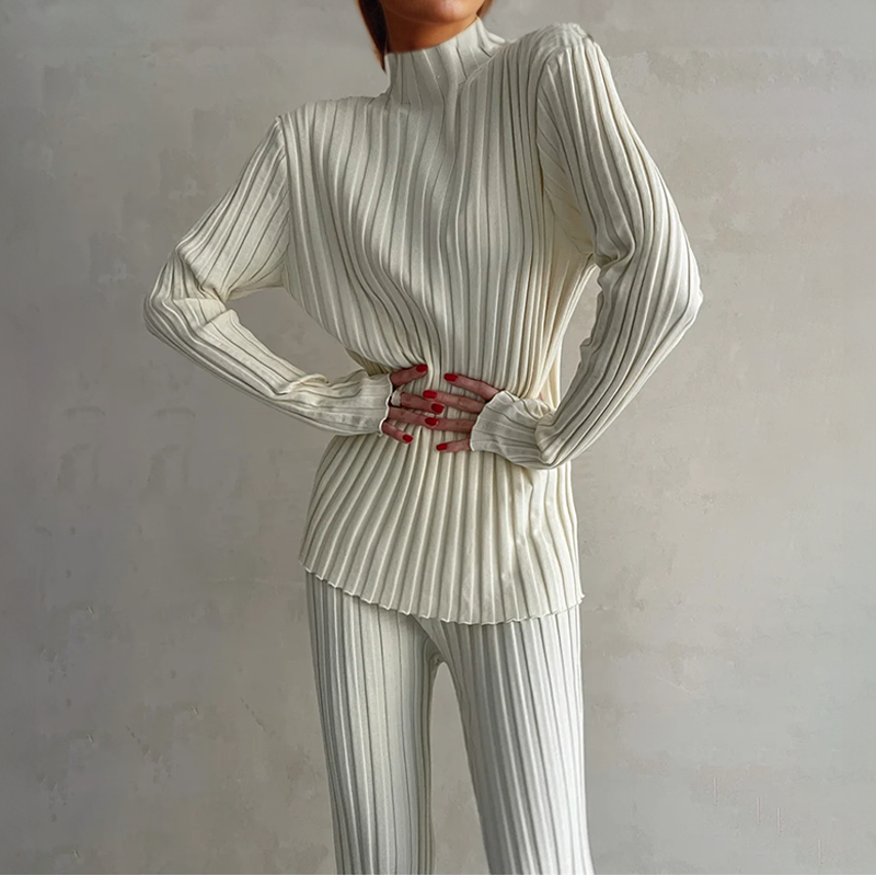 Women's Knitwear Set - Ribbed Turtleneck Top & Trousers - Slim Fit - Soft & Stretchy