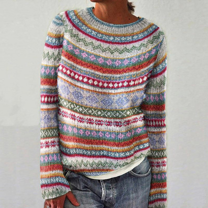 Women's knitted sweater with long sleeves and print