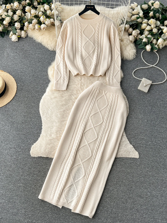 Women’s Knit Skirt Set – Wool Texture – Cable Knit – Slim Fit Midi Skirt – Relaxed Top