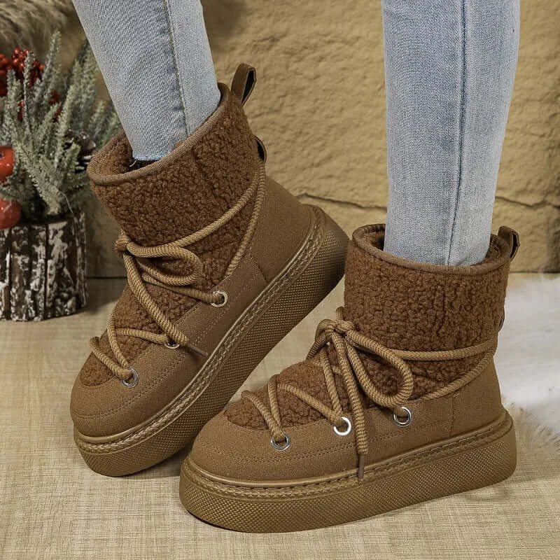 Women’s Snow Boots – Mid-Calf – Faux Fur Trim – Lace-Up – Waterproof Sole – Wool Blend