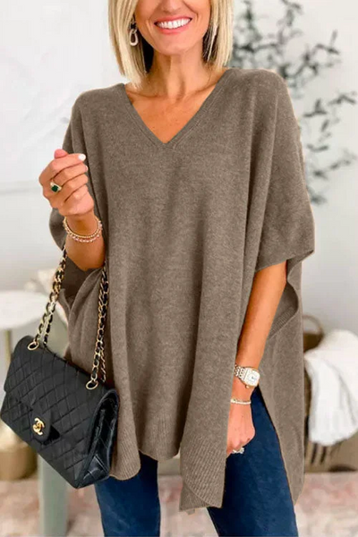 Women’s Poncho – Relaxed Fit – Soft Knit – V-Neck – Ribbed Hem – Casual Layering Piece