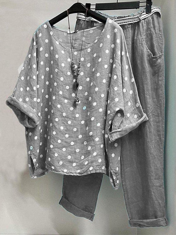 Women’s Two-Piece Set – Relaxed Fit – Spot Print Top – Breathable Blend Trousers