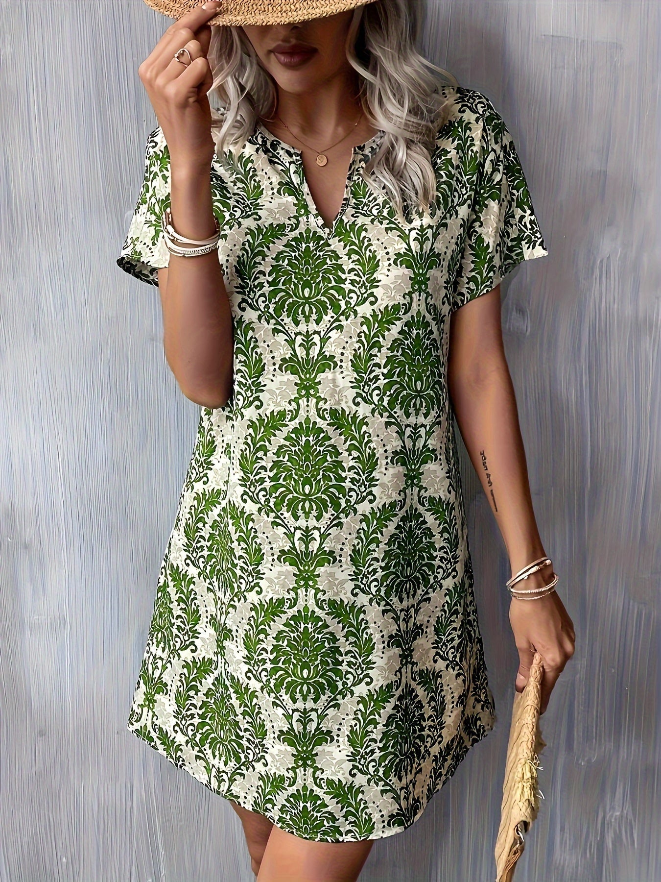 Women's Midi Dress - V-Neck Short Sleeve - Relaxed Fit Floral Damask Pattern