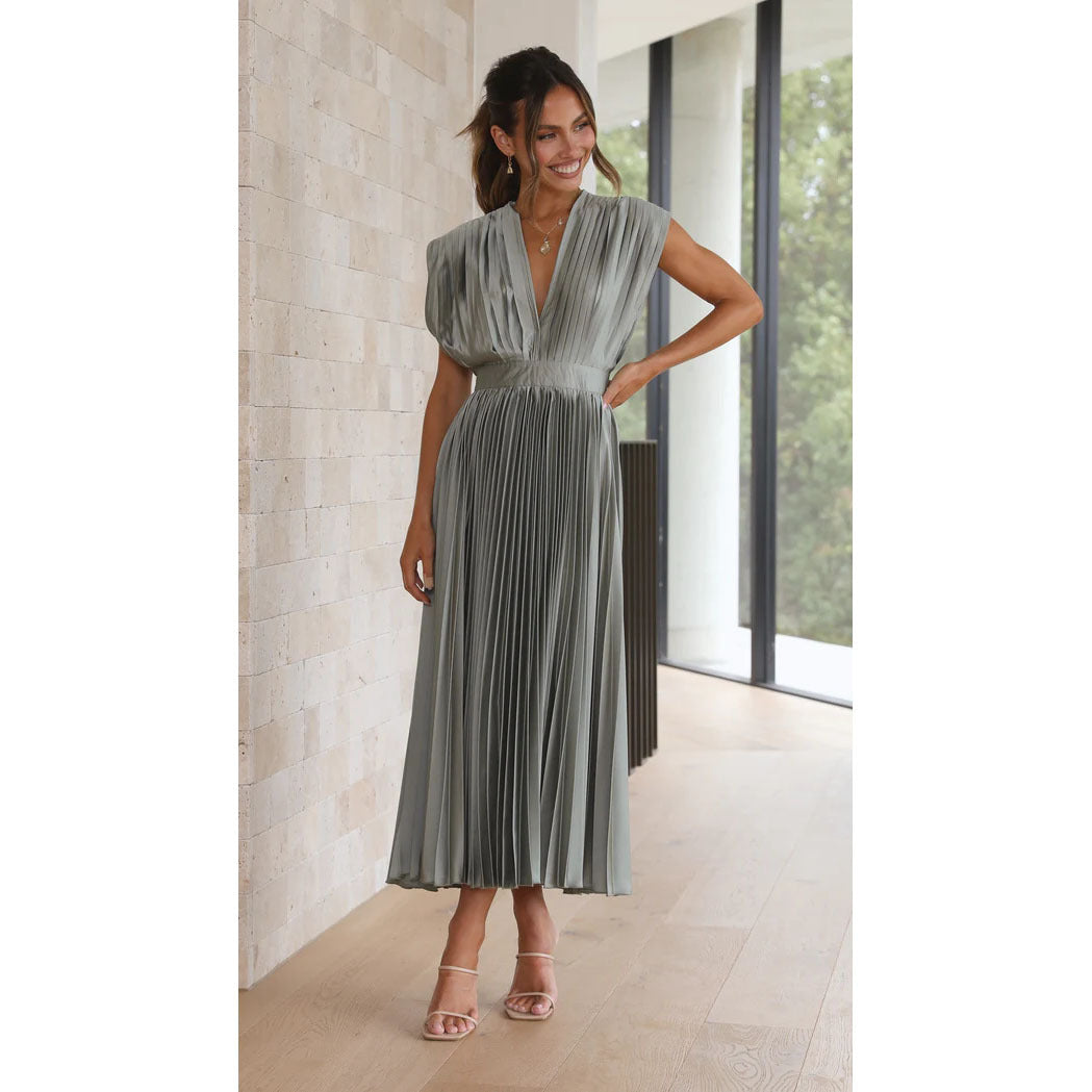 Women's Pleated Maxi Dress - Sleeveless V-Neck - Elegant Flowing Silhouette