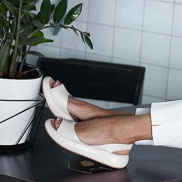 Women’s Sandals – Open Toe – Flat Sole – Slingback Strap – Minimalist Comfort