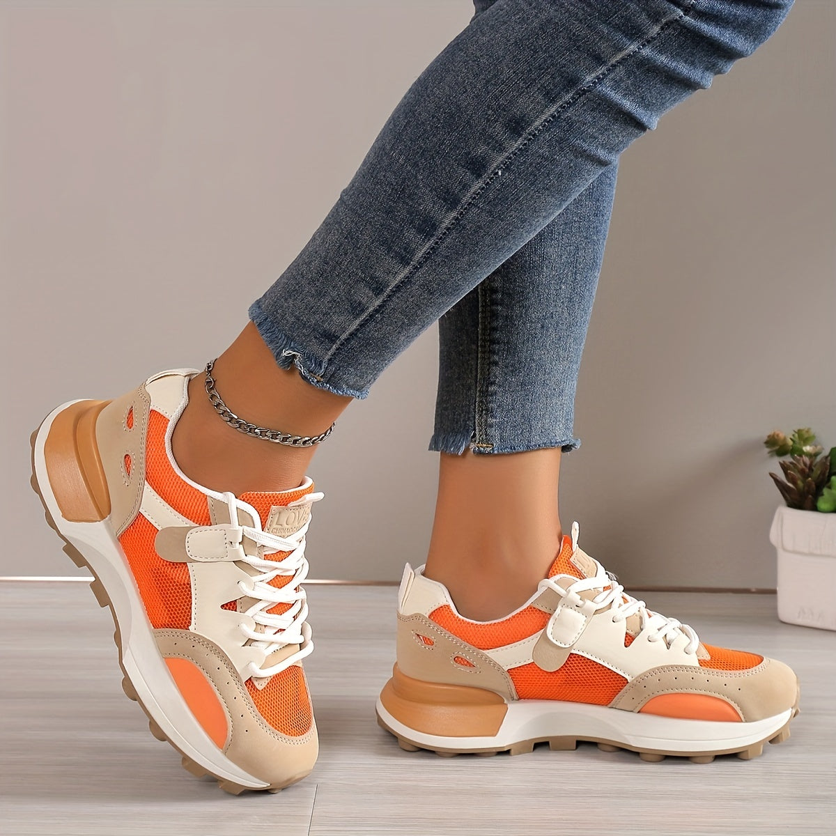 Women's Chunky Trainers - Breathable Mesh - Lace-Up - Cushioned Support - Casual Wear