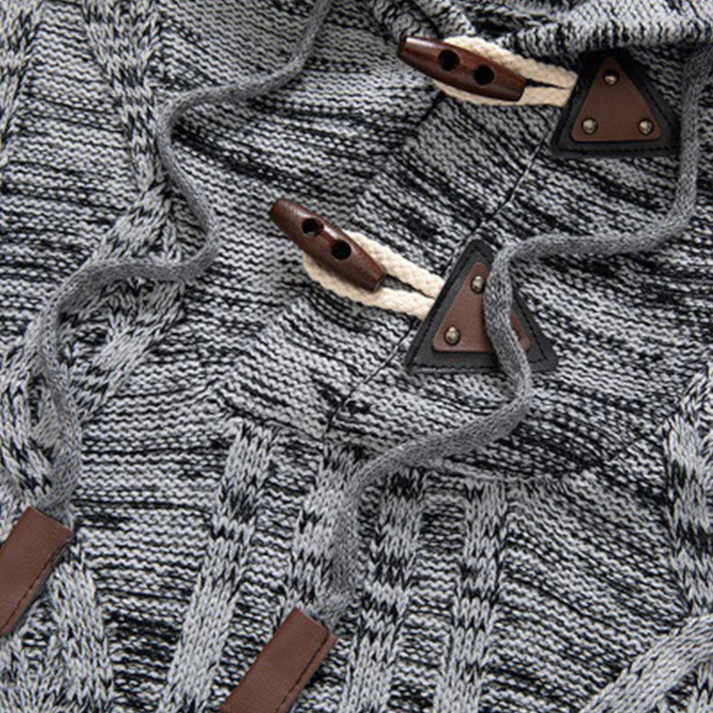 Men's knitted hooded sweater