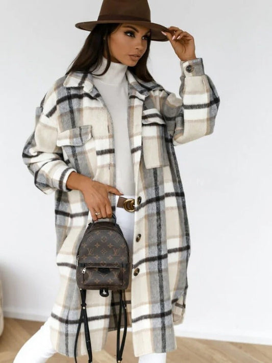 Women’s Coat – Wool Blend – Oversized Fit – Checked Pattern – Knee Length – Button Front