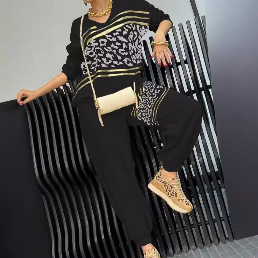 Women’s Sweatshirt and Pants Set – Relaxed Fit – Leopard Print – Cotton Blend – V-Neck