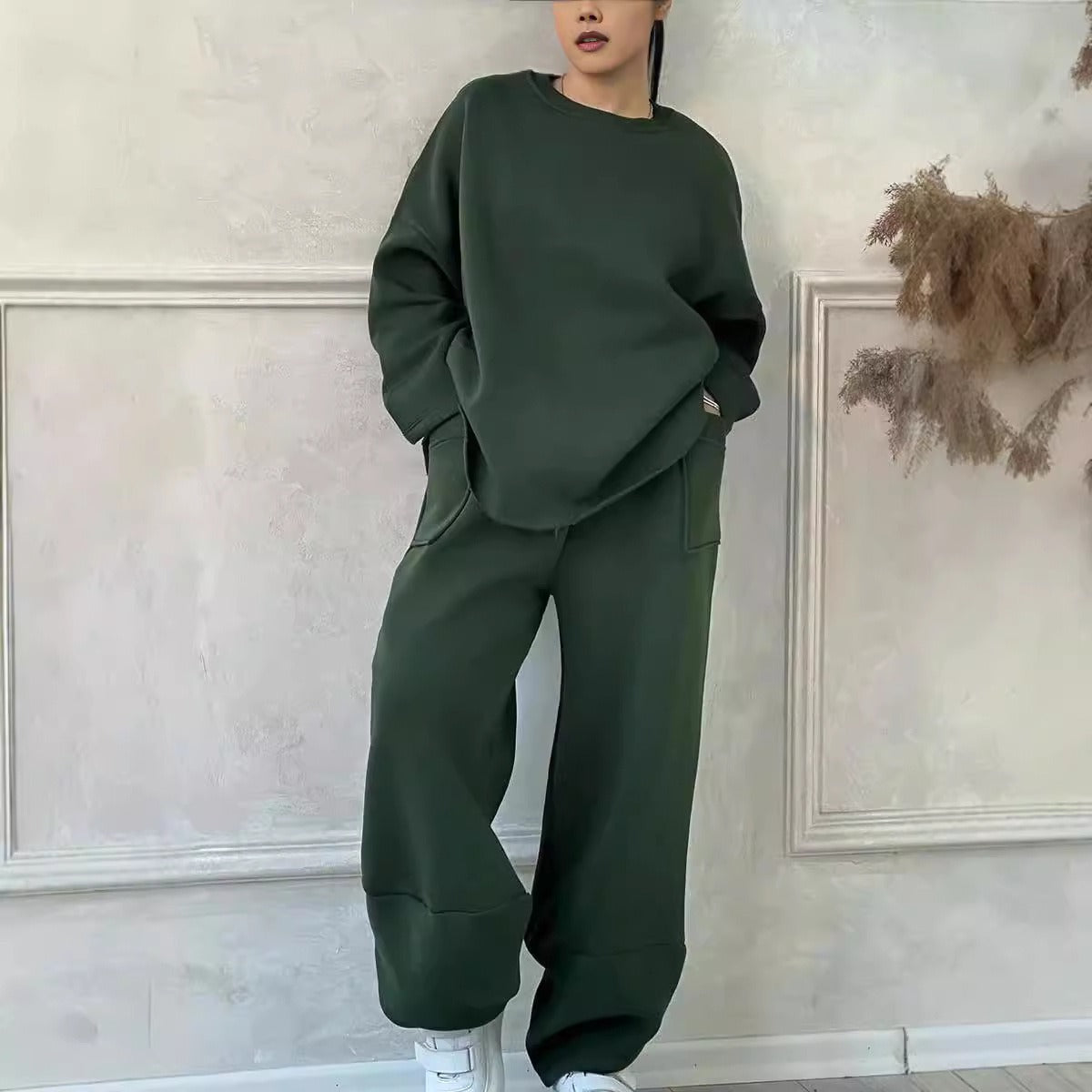 Women’s Lounge Set – Cotton Blend – Oversized Fit – Crew Neck – Wide Leg Trousers