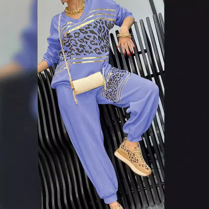 Women’s Sweatshirt and Pants Set – Relaxed Fit – Leopard Print – Cotton Blend – V-Neck