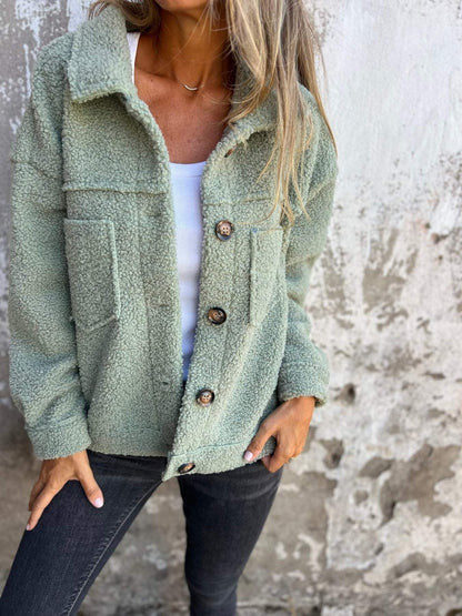Women’s Shearling Jacket – Relaxed Fit – Wide Collar – Button Front – Patch Pockets