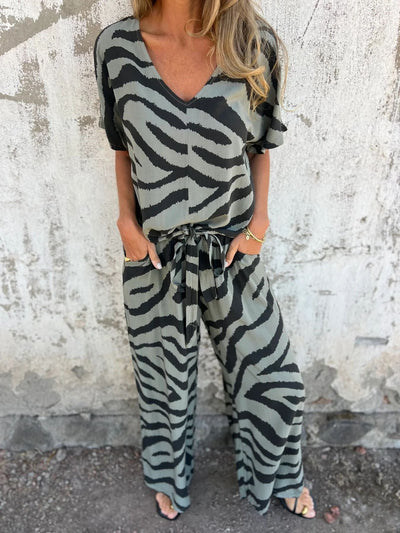 Women’s Top and Trousers Set – Zebra Print – Tie Front – Wide Leg – Relaxed Fit