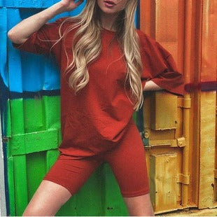 Women’s Two-Piece Set – Relaxed Tunic with Waist Belt – Fitted Cycling Shorts – Jersey Knit