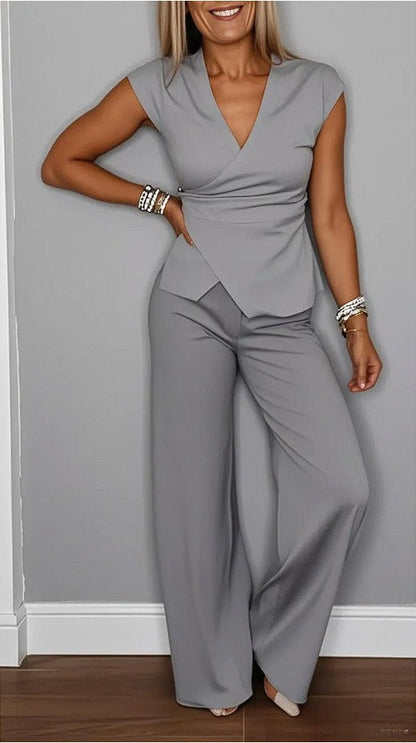 Women’s Two-Piece Set – V-Neck Wrap Top – Sleeveless Fitted – High-Waist Wide-Leg Trousers
