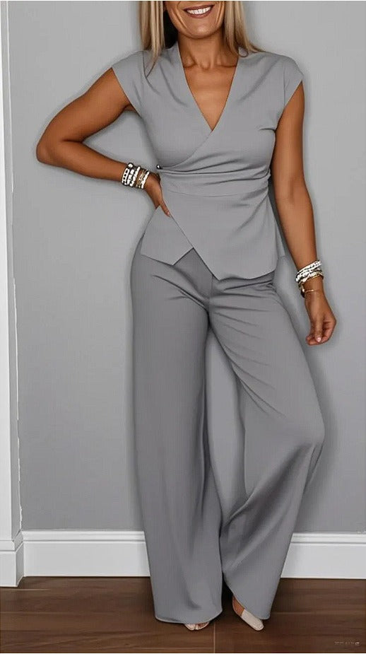 Women’s Two-Piece Set – V-Neck Wrap Top – Sleeveless Fitted – High-Waist Wide-Leg Trousers