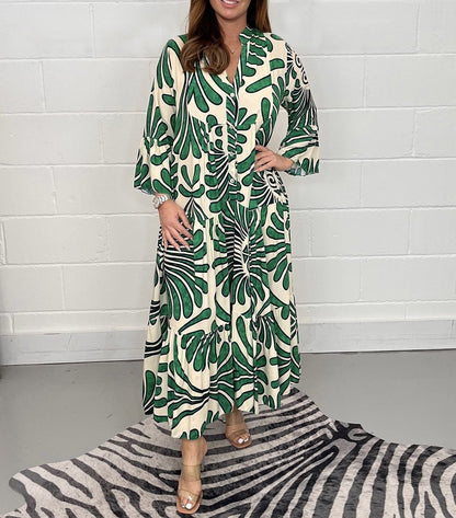 Women’s Midi Dress – Loose Fit – Chiffon – V-Neck – Printed – Pleated – 3/4 Sleeve