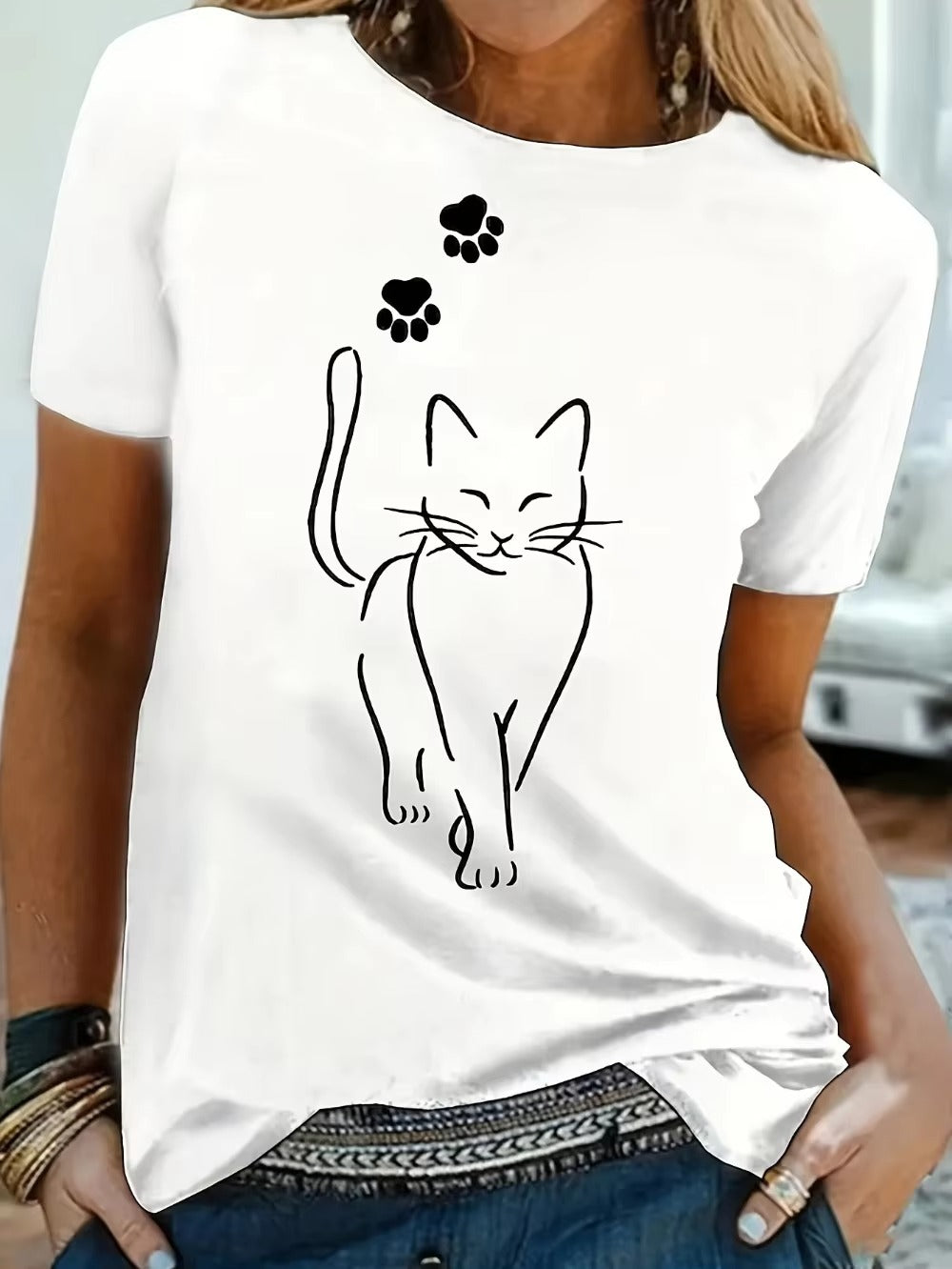 Women’s T-Shirt – Relaxed Fit – Cotton Blend – Short Sleeve – Cat Graphic Print
