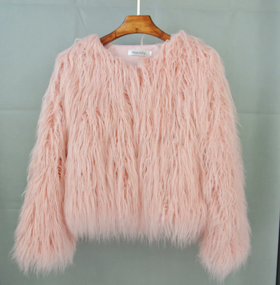 Women’s Short Jacket – Oversized Fit – Shaggy Faux Fur Texture – Cropped Style