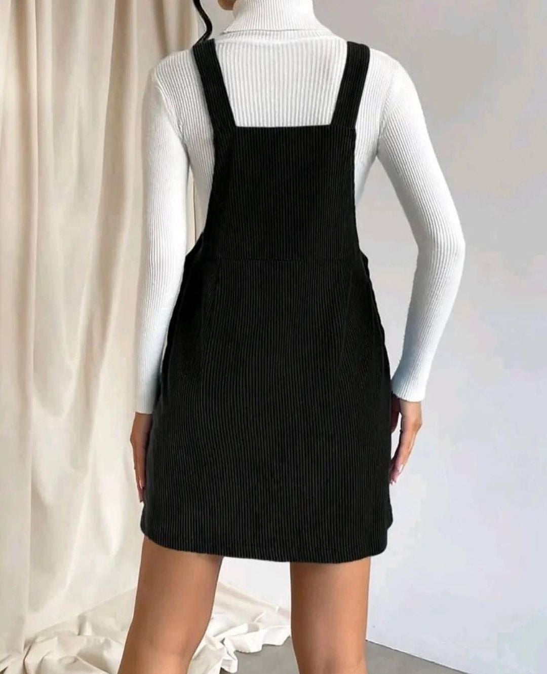 Women’s Midi Dress – Corduroy Ribbed Texture – Relaxed Fit – Adjustable Straps – Pocket
