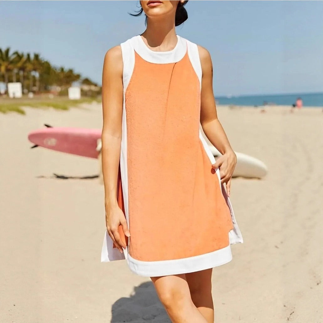 Women’s Mini Dress – Relaxed Fit – Sporty Neckline – Soft Fabric – Side Pockets