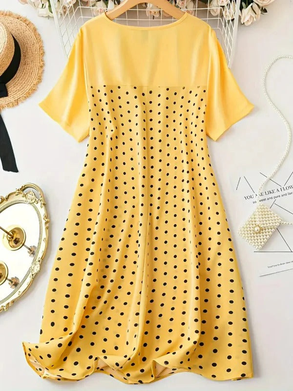 Women’s A-line Dress – Polka Dot – Lightweight Breathable Fabric – Knee Length – Short Sleeve
