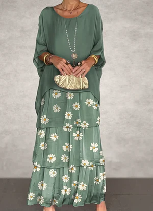 Women’s Maxi Dress – Tiered Flow – Elbow Sleeve Elegance