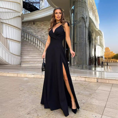 Women’s Evening Dress – Slim Fit – Satin – Plunging Neckline – High Slit
