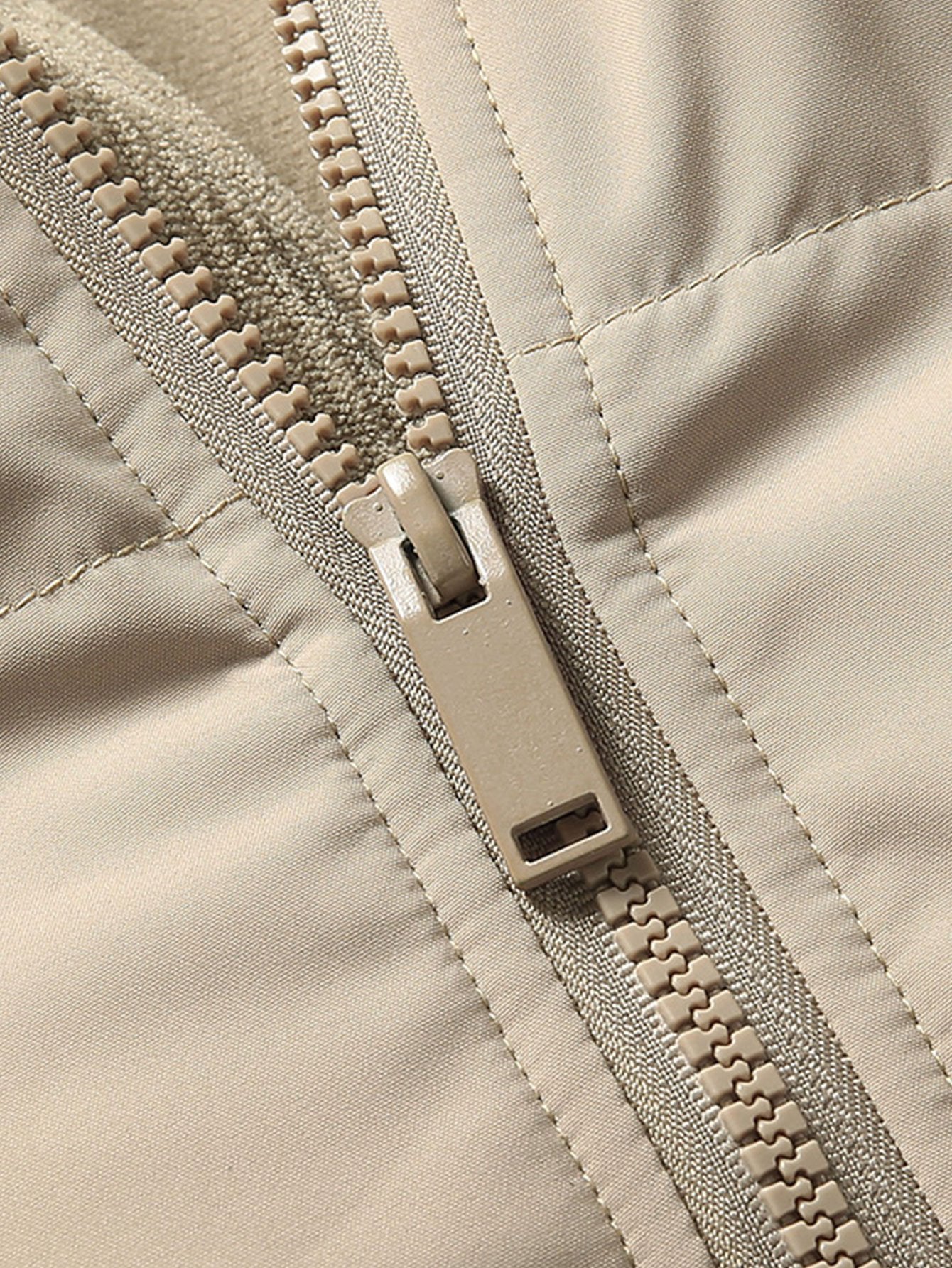 Men's winter thickened puffer jacket