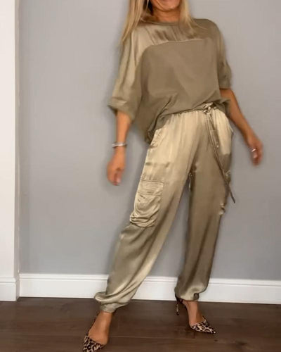 Elegant Women's Two-Piece Loungewear Set – Soft and Stylish Outfit