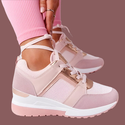 Women’s Sneaker – Platform Sole – Breathable Perforated Upper – Metallic Accents
