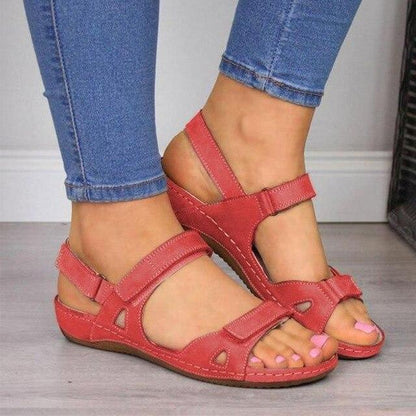 Women's Sandals - Adjustable Straps - Open Toe - Comfortable Flat Sole - Casual Wear