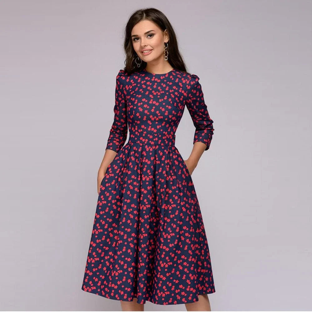 Women's Dress - A-Line Silhouette - Floral Print - Knee Length - Three-Quarter Sleeves