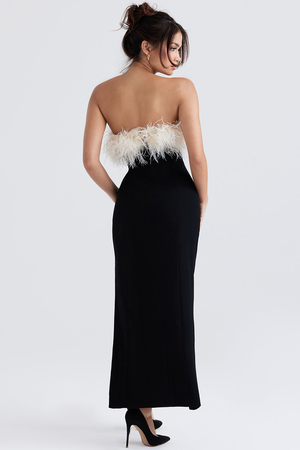 Women’s Evening Dress – Strapless Satin – Fitted Full-Length – Feather Trim Split