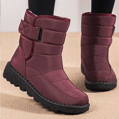 Stylish women's mid-height boots with round toe for snow