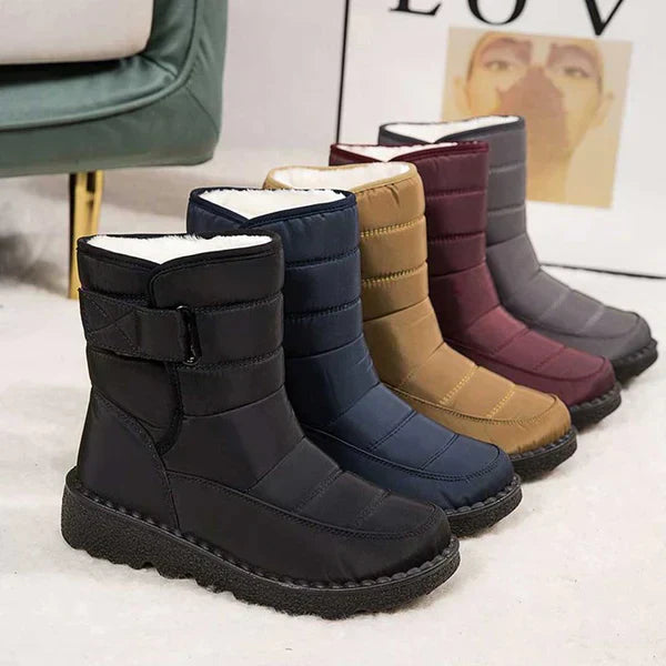 Stylish women's mid-height boots with round toe for snow