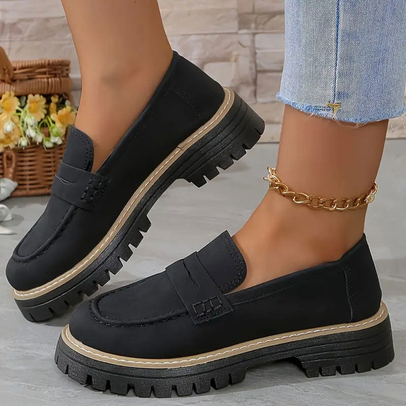 Women’s Suede Loafers – Chunky Sole – Rounded Toe – Vamp Strap – Casual Fit