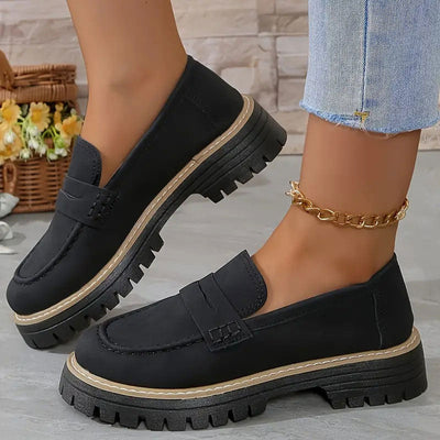 Women’s Suede Loafers – Chunky Sole – Rounded Toe – Vamp Strap – Casual Fit