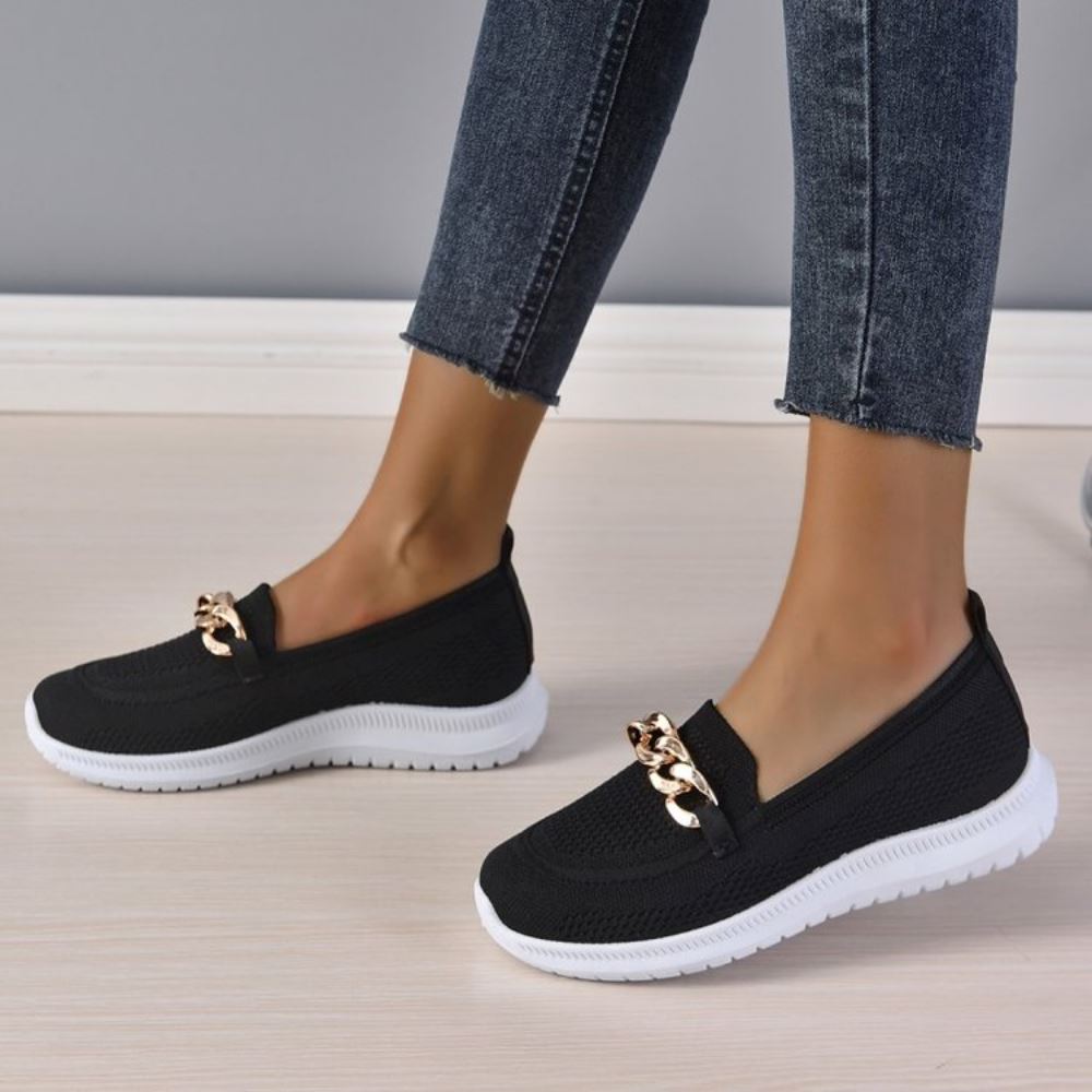 Women's breathable chunky sneakers with chain design